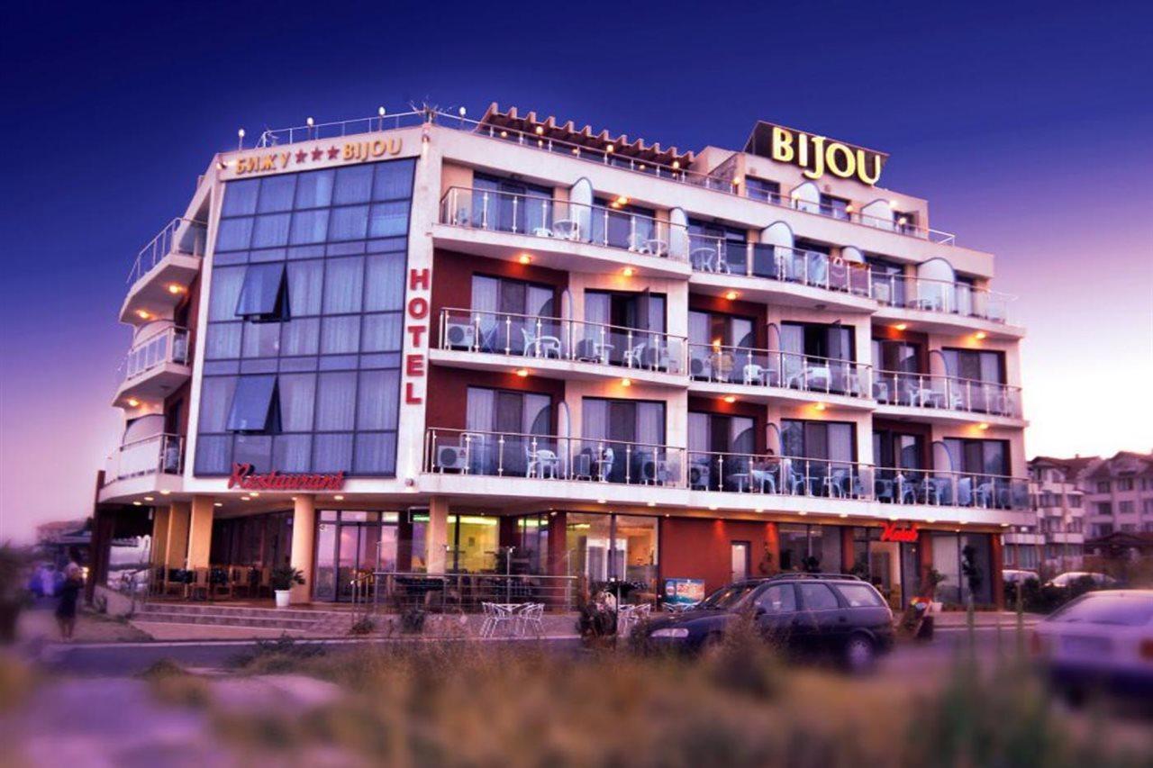 Hotel Bijou Ravda Exterior photo